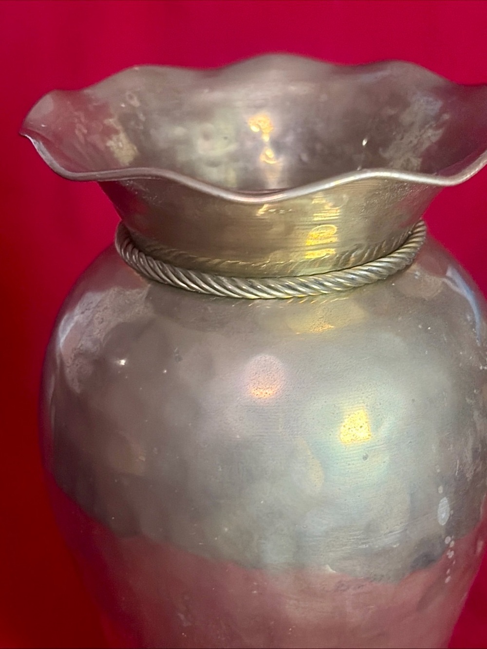 VTG Hammered Brass Vase Rope Twist Accent Wavy Rim Handmade 9" Planter